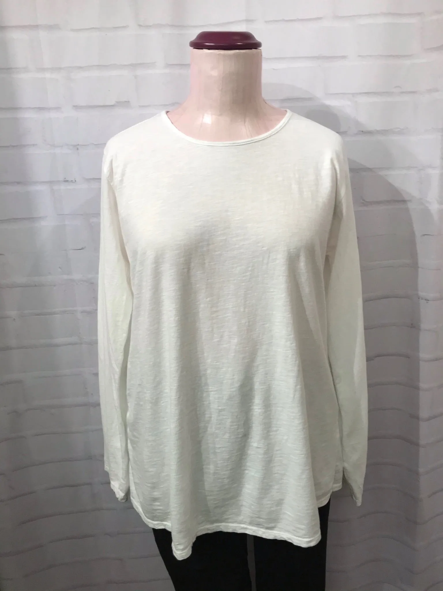 Basic Long Sleeved T-Shirt - Soft White