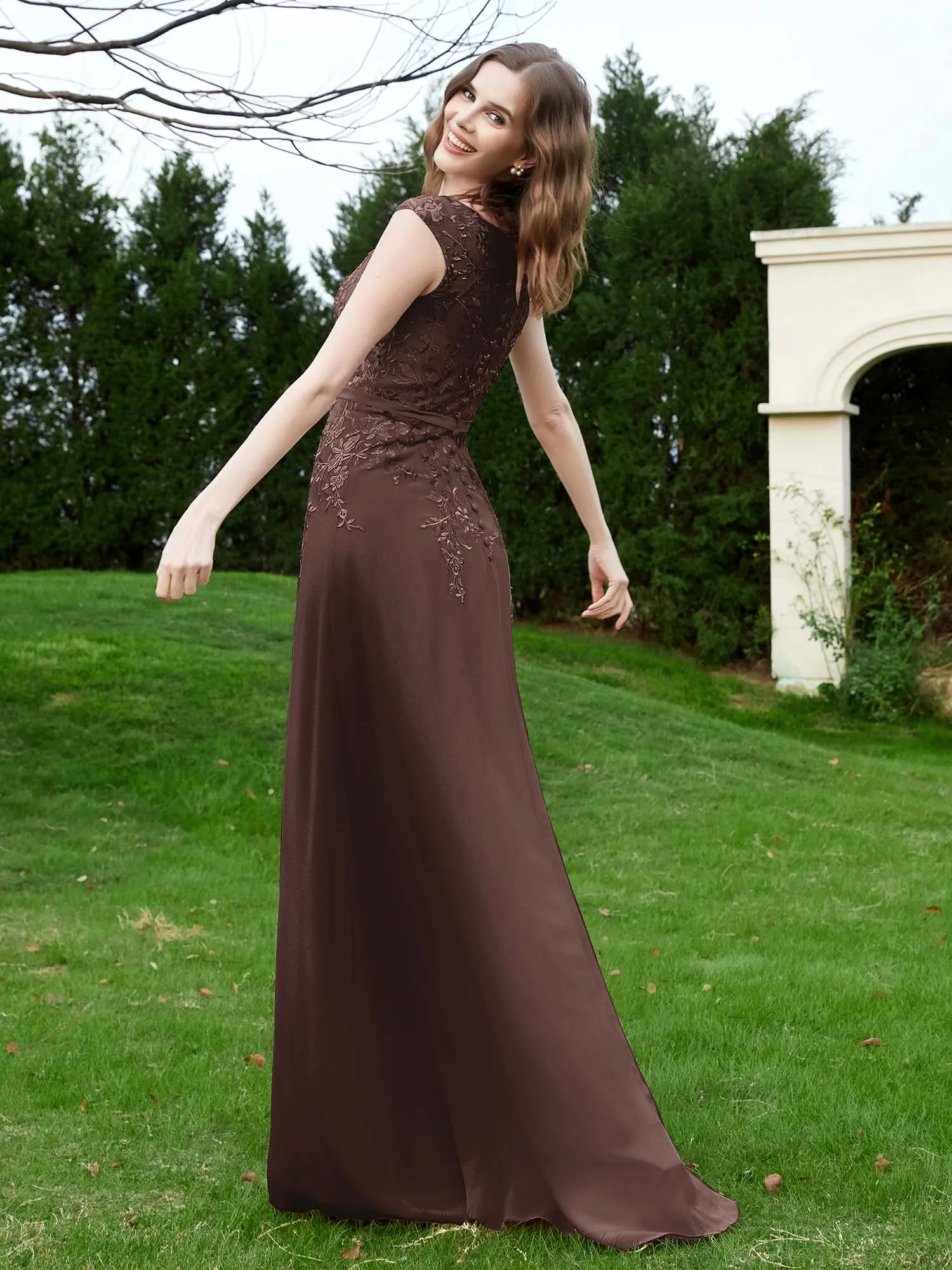 Elegant Illusion Lace Appliqued Dress With Buttons Chocolate Plus Size